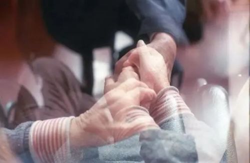 阿尔茨海默病血清学标志物三项