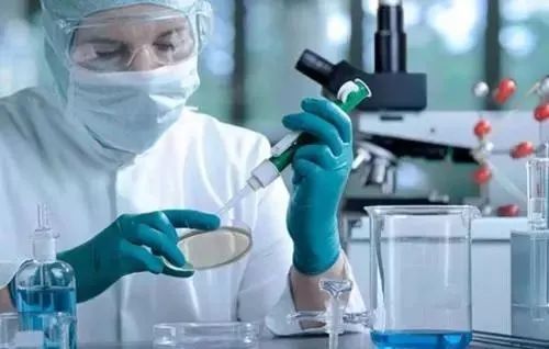 关于临床生化校准的疑问，实习同学差点把老师问蒙了