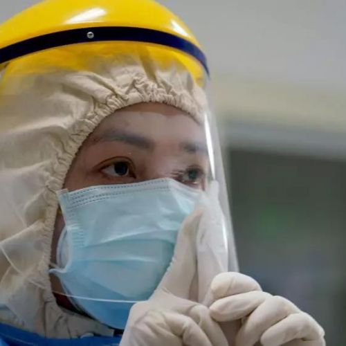 返乡热潮开始，有谁曾想过检验人也渴望按点回家过年