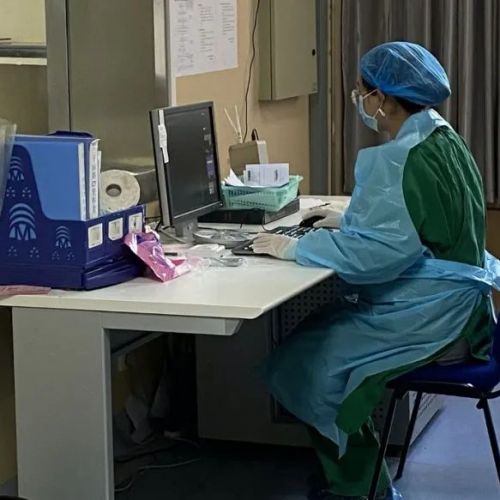 大专毕业一年后，我成功考进了三甲医院