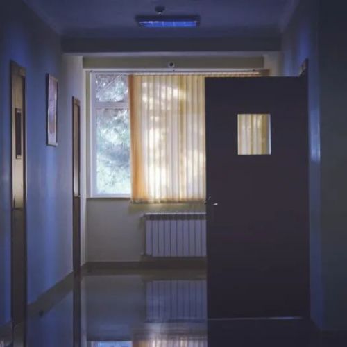 又一位检验人工作中晕倒，1800元/天的高薪招人能否解决实验室人力短缺？ ...