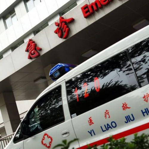 主任说，别小看咱科室，这两个小化验关键时刻能救命！