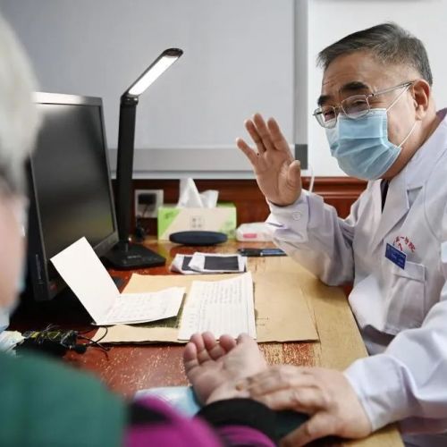 今年能回家过年吗？张伯礼最新研判！