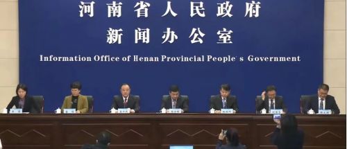 国内一地通报感染率近九成丨满地的抗原打了谁的脸？