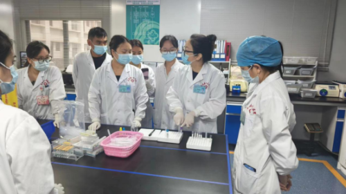 检验科检出一例“恐龙血”