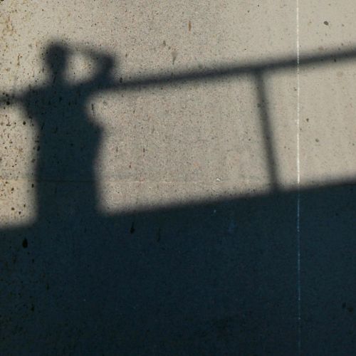 医生提醒：筋膜枪千万别乱用→