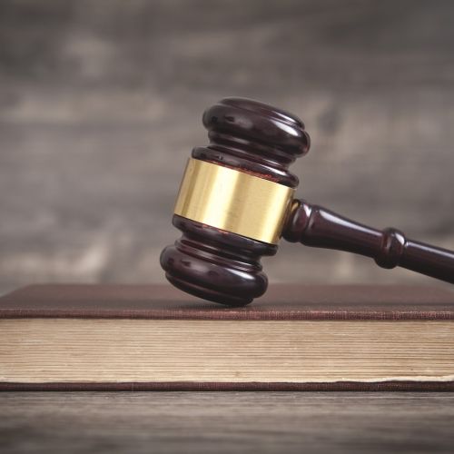 巡视组进驻，新一轮医疗反腐启动！5月1日起，行贿量刑升级