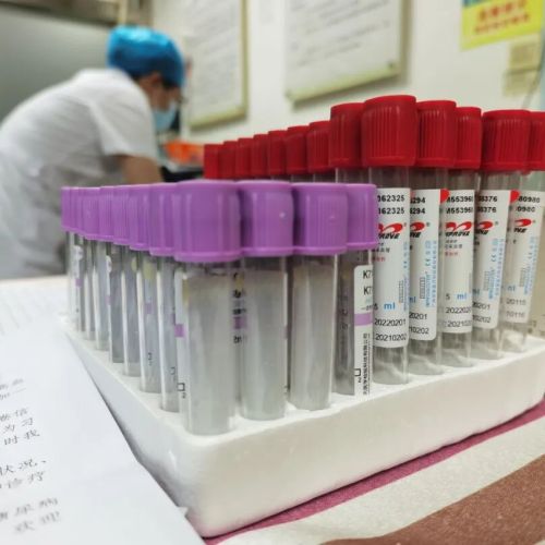 空腹抽血能喝水吗？检验人最常被问的 5 个问题